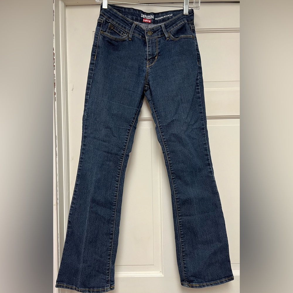 Denizen by Levi’s Modern Bootcut Jeans Size 2